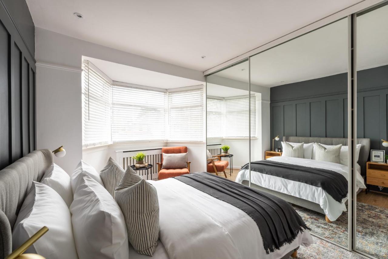 Large Luxury Solihull House - The Residence - Close To Nec - Sleeps 9 Kültér fotó