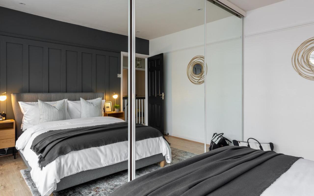 Large Luxury Solihull House - The Residence - Close To Nec - Sleeps 9 Kültér fotó