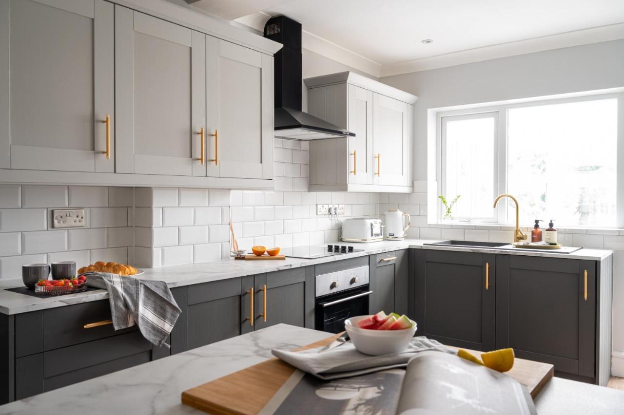 Large Luxury Solihull House - The Residence - Close To Nec - Sleeps 9 Kültér fotó