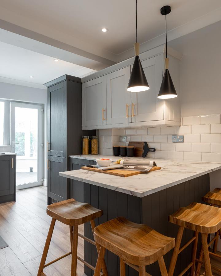 Large Luxury Solihull House - The Residence - Close To Nec - Sleeps 9 Kültér fotó